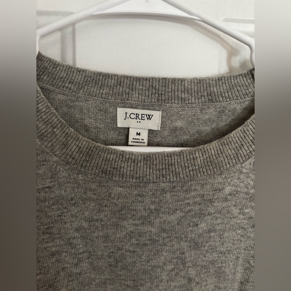 J.Crew Gray Merino Wool Blend Sweater Crewneck Lightweight Size M - Picture 3 of 10
